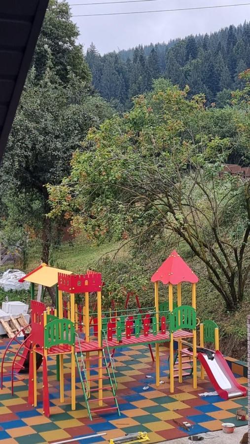 Villa Paraiso Karpaty Tesnitska المظهر الخارجي الصورة